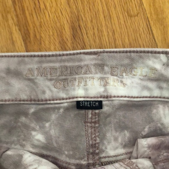 American Eagle women jean shorts - Picture 2 of 3